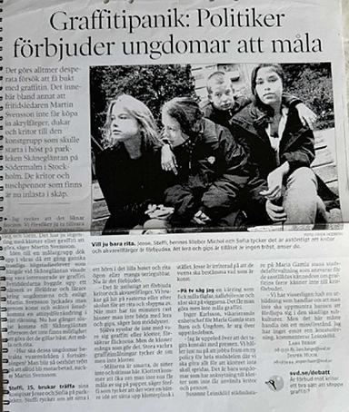 Tidningsartikel med rubriken förbjuder ungdomar att måla graffiti och rita